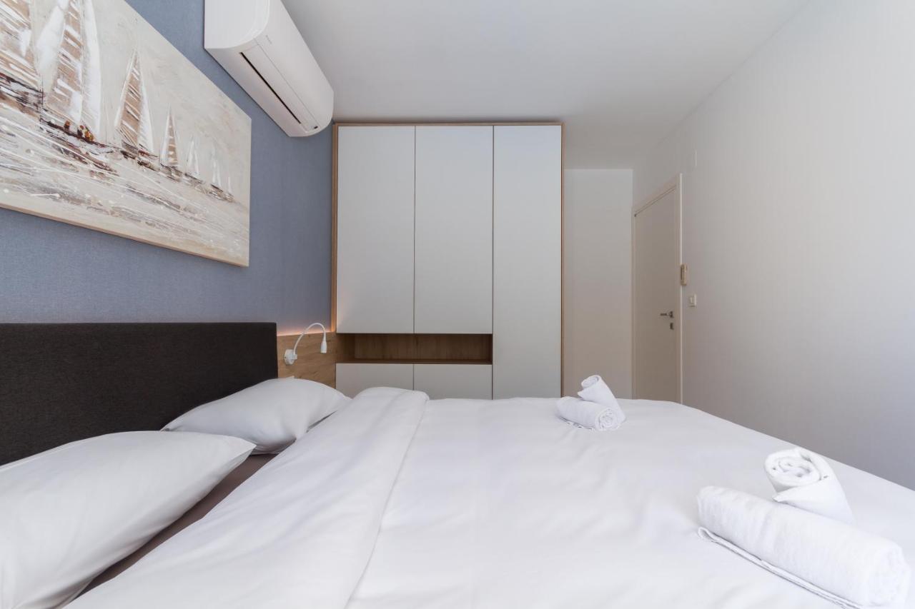 Julia Apartment